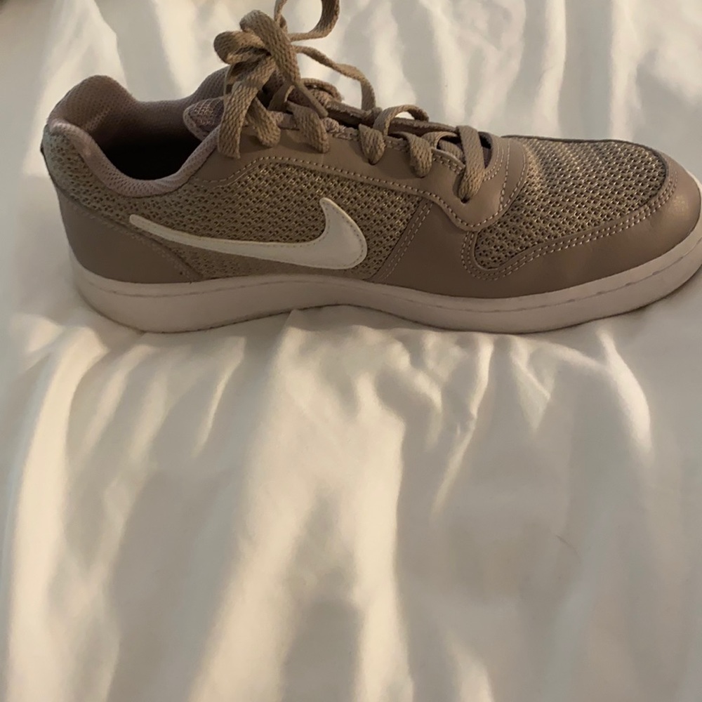 Cute fall sneaks